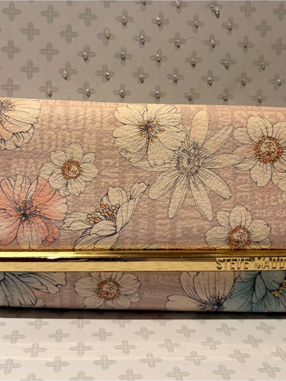 Steve Madden Pink Floral Wristlet with Gold Trim